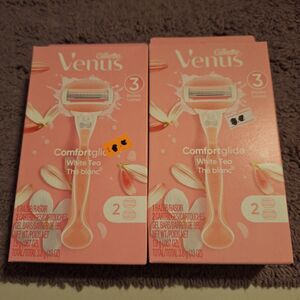 2 PK Gillette Venus ComfortGlide White Tea Women's‎ Razor 2 Handles 4 Refills